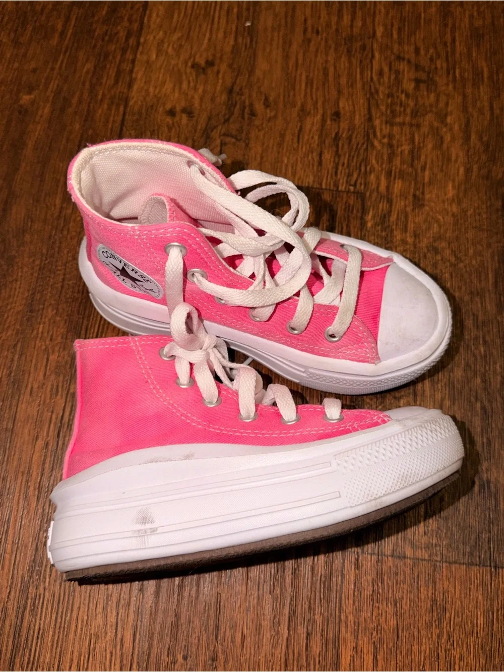 Converse adorable bright